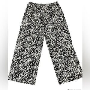 Chico's Zebra Print Pants in Black and White size 3